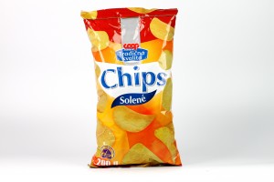 Chipsy solené COOP 200 g