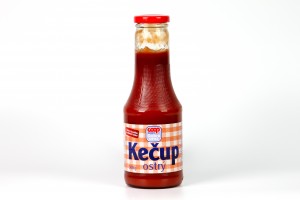 Kečup ostrý COOP 500 g