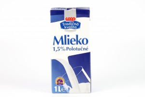 Trvanlivé mlieko polotučné COOP 1,5 % 1 l